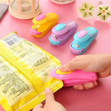 Hand Held Sealer (Mini Sealing Machine / Mix Color / 1 Pc)
